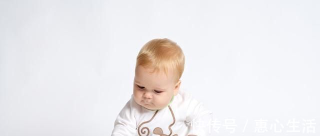 背部|婴儿什么时候练习坐宝宝颈椎没有这两个特点不要开始,小心受伤