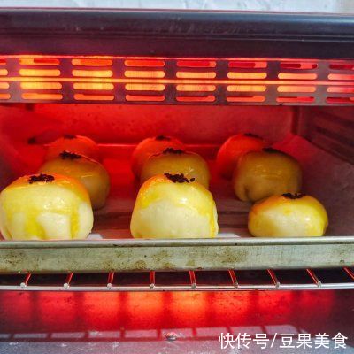 蛋黄酥|灿如金牌の蛋黄酥 酥到掉渣