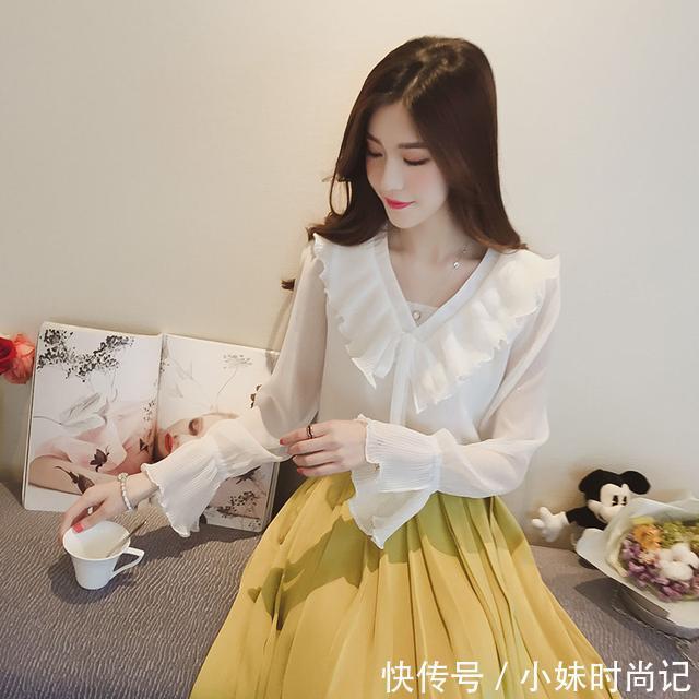 雪纺衫 今年最流行的v领雪纺衫+短裤+短裙穿搭,真的太美了