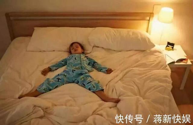 孩子|睡前家长经常对孩子做2件事,孩子记忆力好更聪明,而且情商还高