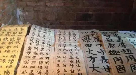 颜楷|农村大姐的书法精致华美,高古大气,专家:村书协水平而已!