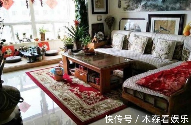 老婆|老婆有轻微洁癖,新家入住5年像这样,客厅让朋友服气了