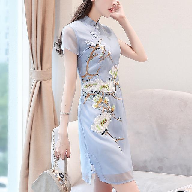 低领|优美旗袍连衣裙,时尚修身,尽显玲珑曲线之美