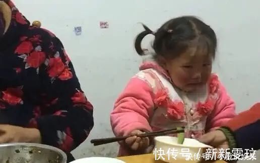 一日三餐|“超硬核”奶奶专治孩子不吃饭,方法简单粗暴,妈妈们却吵成一团