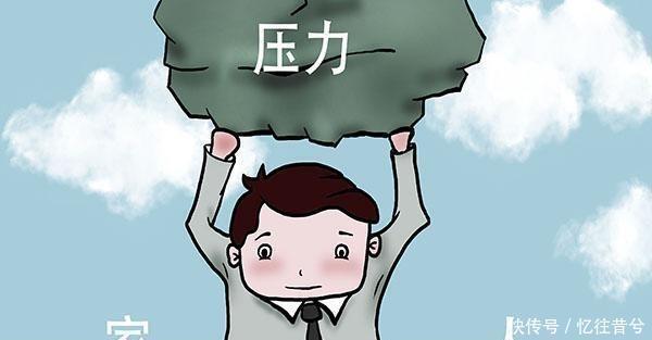 男子|一40岁男子,坚持每天做50个深蹲,身体发生的变化,令人羡慕不已