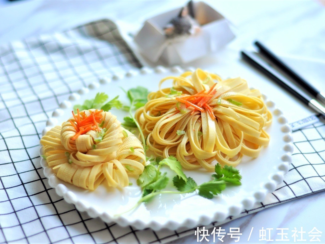 炝拌干豆腐|炝拌干豆腐家庭做法,爽口清凉,美味好吃