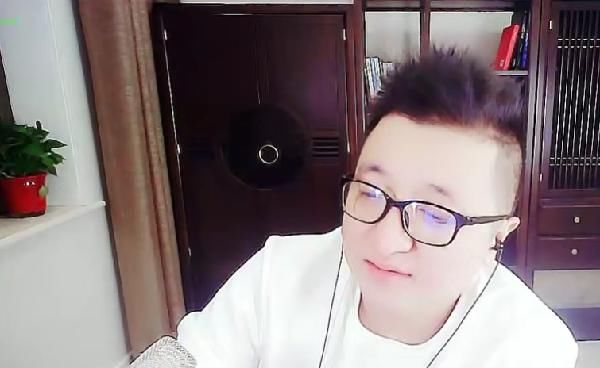 角逐|龙小手：C哥准备1400万打年度！8大公会角逐王者！谁将夺冠？