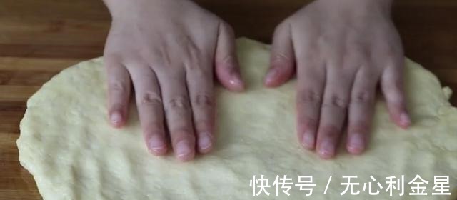 原来花卷可以这么做，简单营养又好吃，我家隔天就做一锅，太香了！