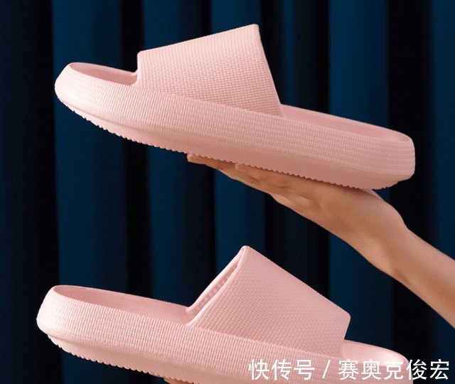 阿迪|建议：别再穿耐克拖鞋，这双国产拖鞋，便宜又舒服，太可了！