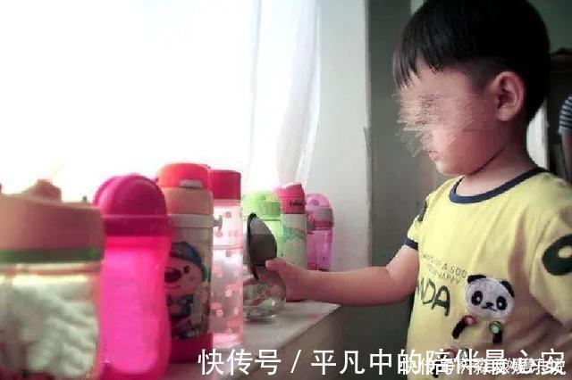 保温杯|“夺命保温杯”遭央视曝光,热水进毒水出,家长却依旧购买!