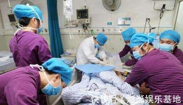 离婚|26岁孕妈“羊水栓塞”,丈夫大闹妇产科,抢救过来后果断离婚