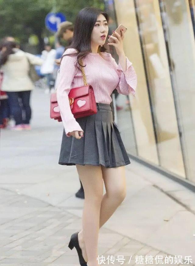 身材苗条|有“小肚子”的女性,不建议选择连衣裙,给你一个明确的穿搭思路