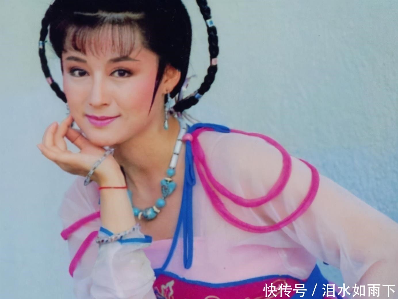 曾50岁扮红拂女,被称惊为天人,谁知71岁扮万贵妃直接美到哭