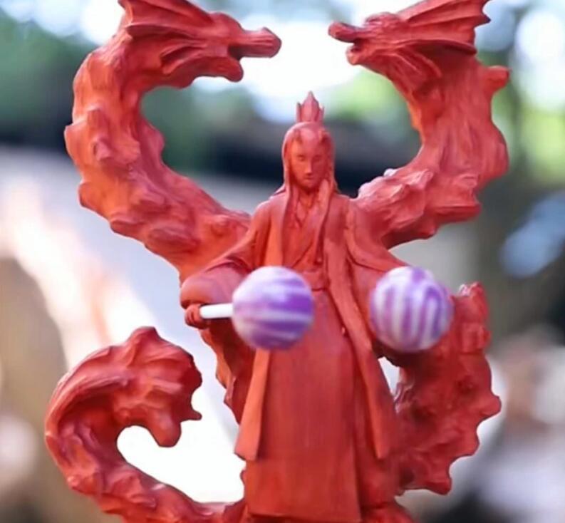 手办|网友晒一组敖丙手办,前两个价值10万,后三个看了想哭