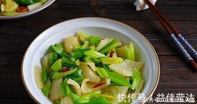 午餐|午餐，这几道菜端上桌，来蹭饭的同事，嫌弃没硬菜，不懂吃真可惜