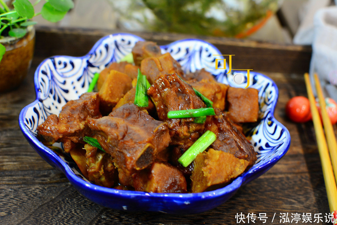  硬菜|香糯绵软的荔浦芋头，配肉香四溢的排骨，年夜饭上有这道硬菜好赞