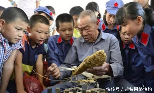 草鞋|抗日战争期间,八路军为何宁愿穿草鞋,也不穿缴获的日军军靴?