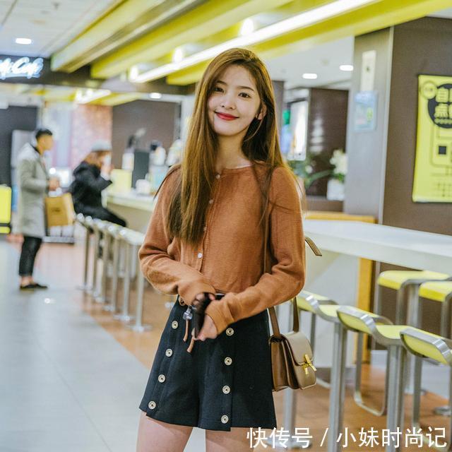 春天 慵懒气息浓郁的针织开衫,是这春天的必备