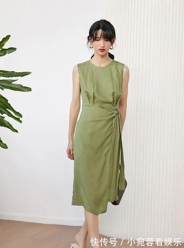穿搭|女人穿“极简风”才是真高级，让你“看起来很贵”！