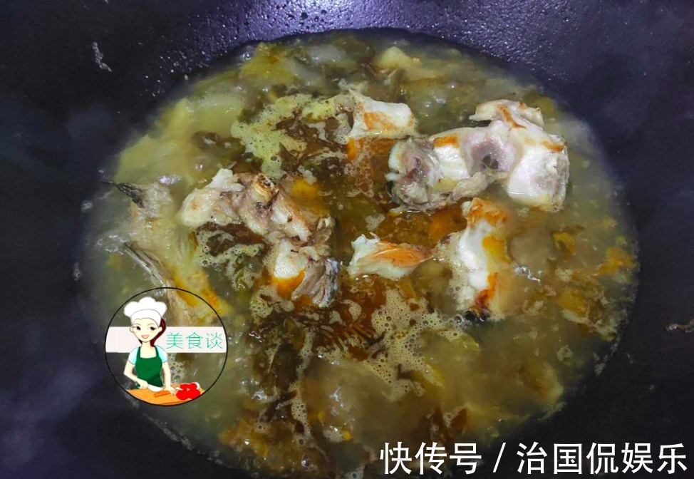 煮鱼片时,第一步先下锅就错了,厨师长教您一招,鱼嫩滑不腥不散