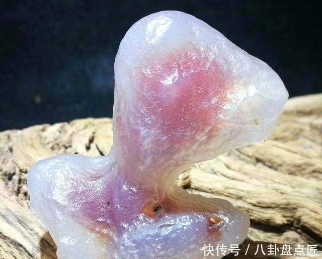 看到别人捡的石头才知道差距有多大了