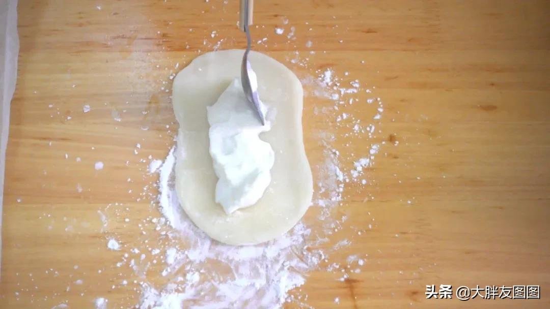 不用买了，酸奶麻薯自己做的方法，一咬就爆浆