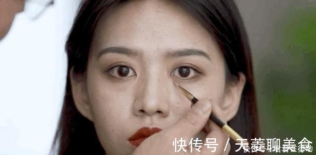 粉底|学会这4种遮瑕方法,让你拥有妈生好皮,痘痘斑点黑眼圈都不见