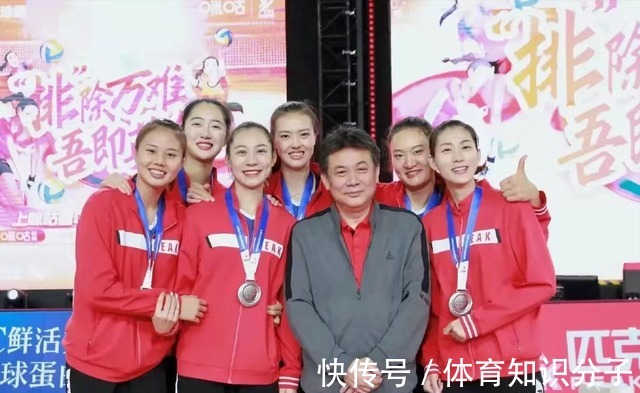 姚迪|姚迪并非被弃用!蔡斌不背骂名正式回应,中国女排一个都不能少