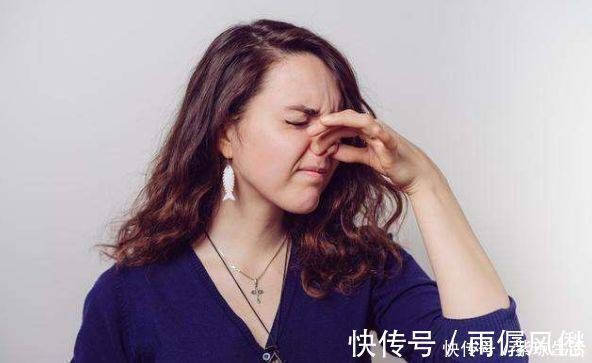 放屁|一天几十个屁说明身体有肠癌教你2种肠癌的检查方式