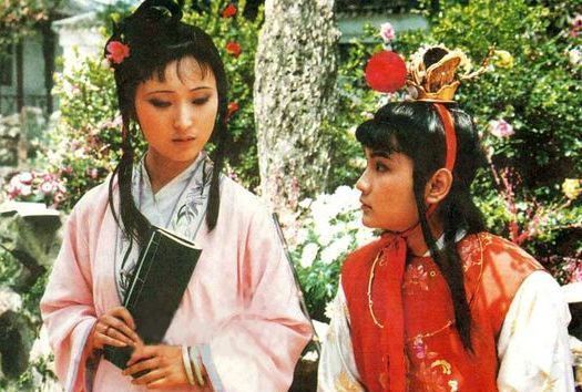 晴雯#秦可卿死的时候,宝玉还吐了血,黛玉死了,宝玉怎么不吐血了呢?