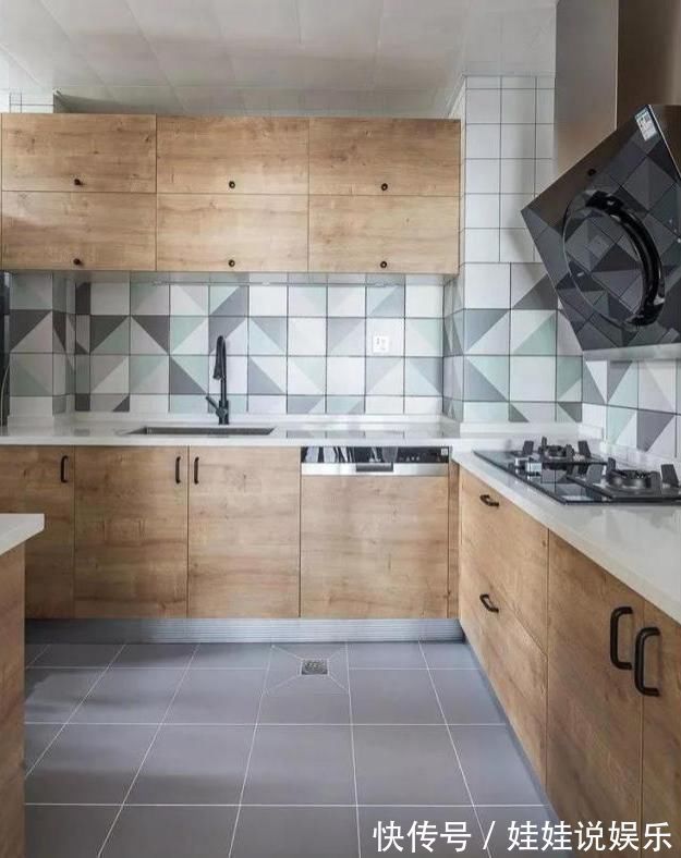 榻榻米床|95平米小三房,简约北欧风格,入住久了,越住越舒服