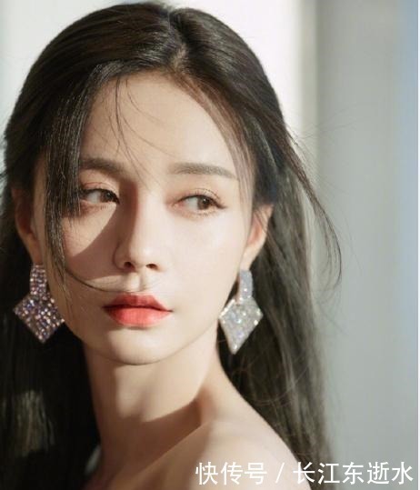 口红|这三种唇形的女人，颜值一般都不低，尤其第一个，特别有亲和力