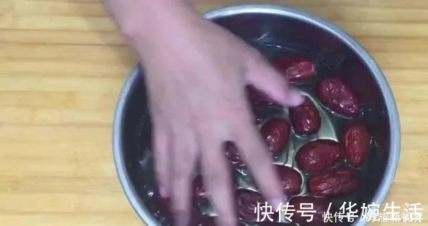 电饭煲|用电饭锅做的蛋糕又软又有弹性,你想怎么收就怎么收!