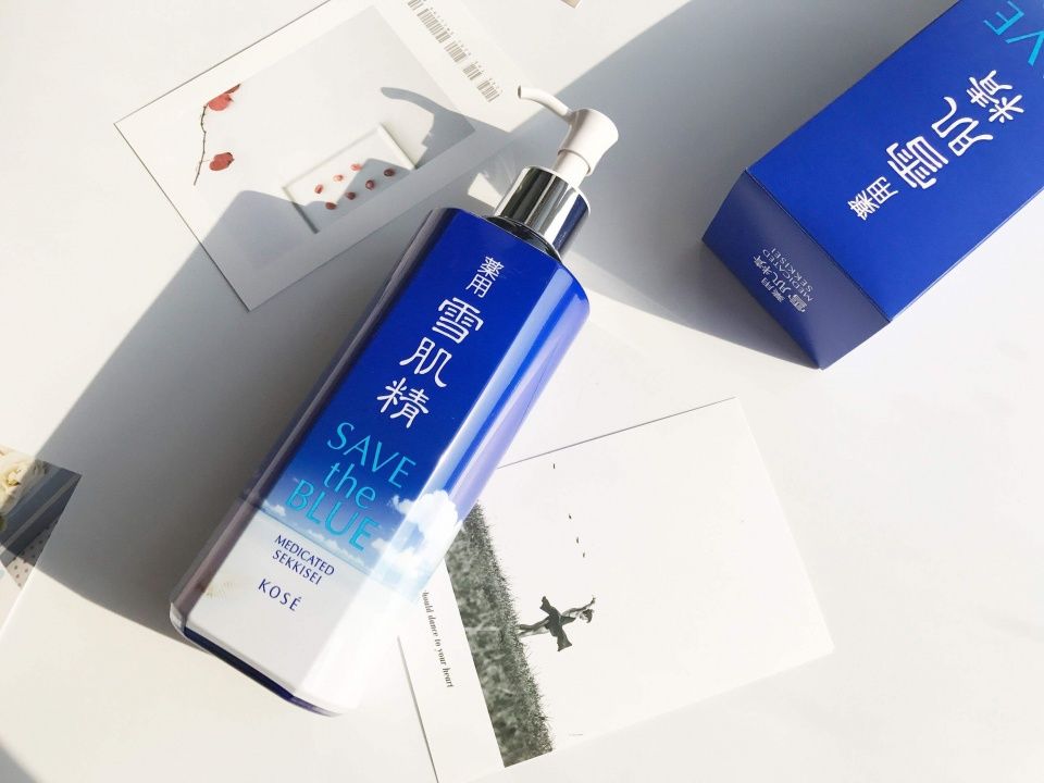 爽肤水怎么选？5款热门美白化妆水，成分到功效，让肌肤更丝滑