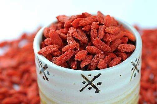 胰岛细胞|枸杞百利但有“一害”,很多人都不在意,没得好处反而伤了健康