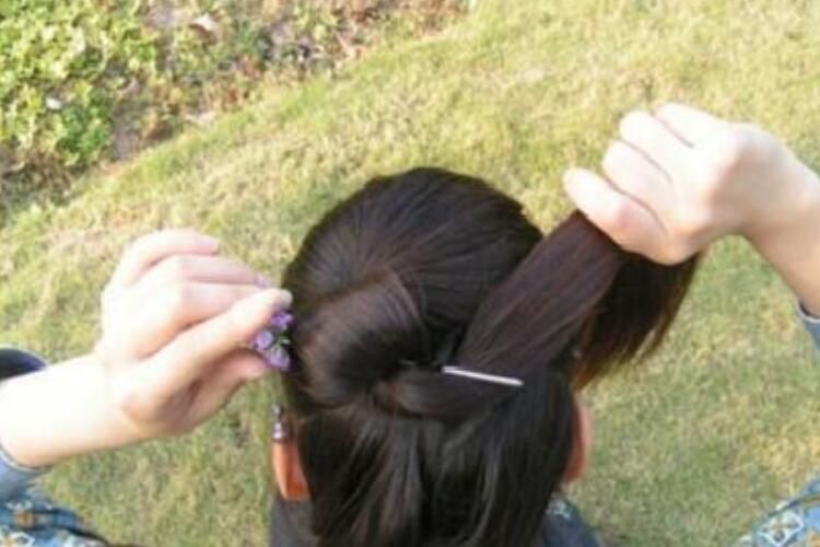 古装头发怎么扎好看？只需几个步骤，打造一款时尚古装发型