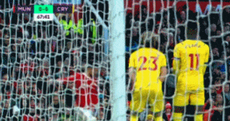 开门红|C罗哑火!朗尼克开门红曼联1-0 弗雷德世界波