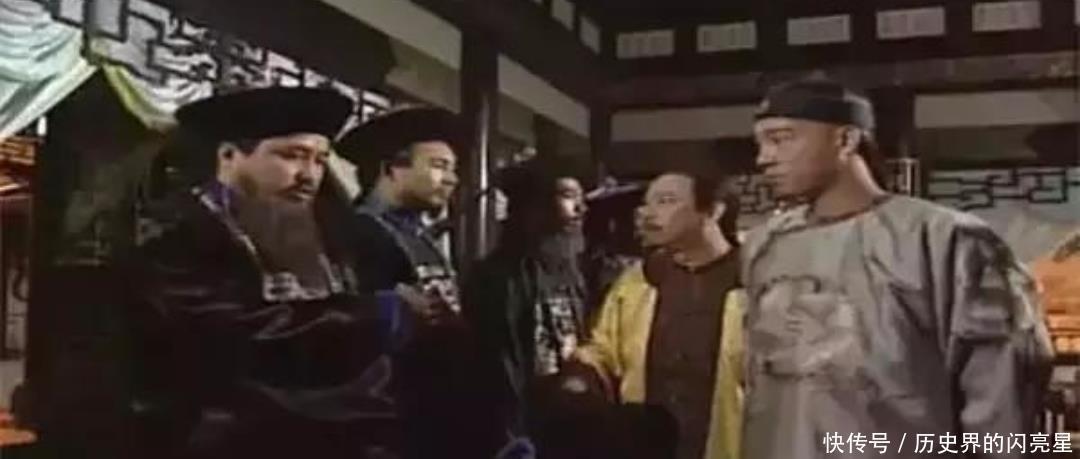 立刻|将军上厕所时看到大量蚂蚁，立刻下令全军撤退，救下了全军性命！