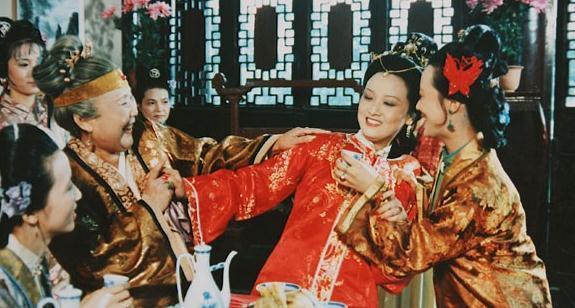 贾琏&红楼梦:邢夫人为什么不待见王熙凤?