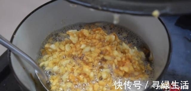 扇贝最好吃的做法,简单美味又馋人,快学会了做给家里人吃吧!