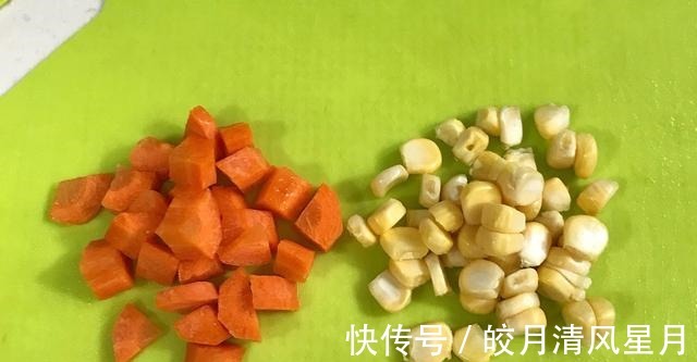 三文鱼|在家做三文鱼鸡肉肠,制作简单,好吃美味!