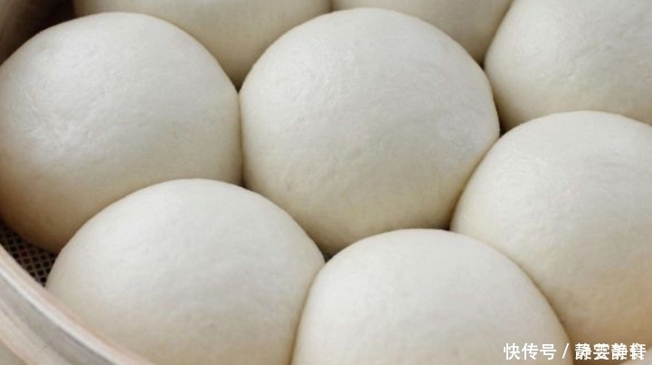 馒头店老板:发面别用酵母白糖,多加一样东西,10分钟发一大盆!