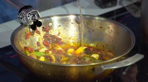 一锅万能川味红汤卤，准备卤什么吧