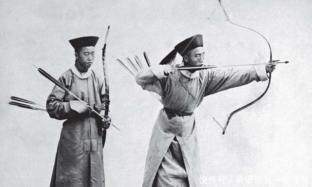 老照片|一组清末弓箭手老照片,和影视剧中的不一样,图三为湘军将领!