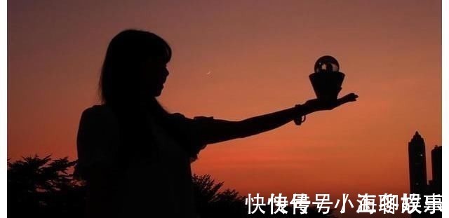 道德经@《道德经》的启示:一个人越是风光,离灭亡也越近