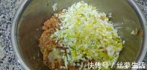 自从知道水饺可以这样做,我家一周要吃5次,再也不愿意去下馆子