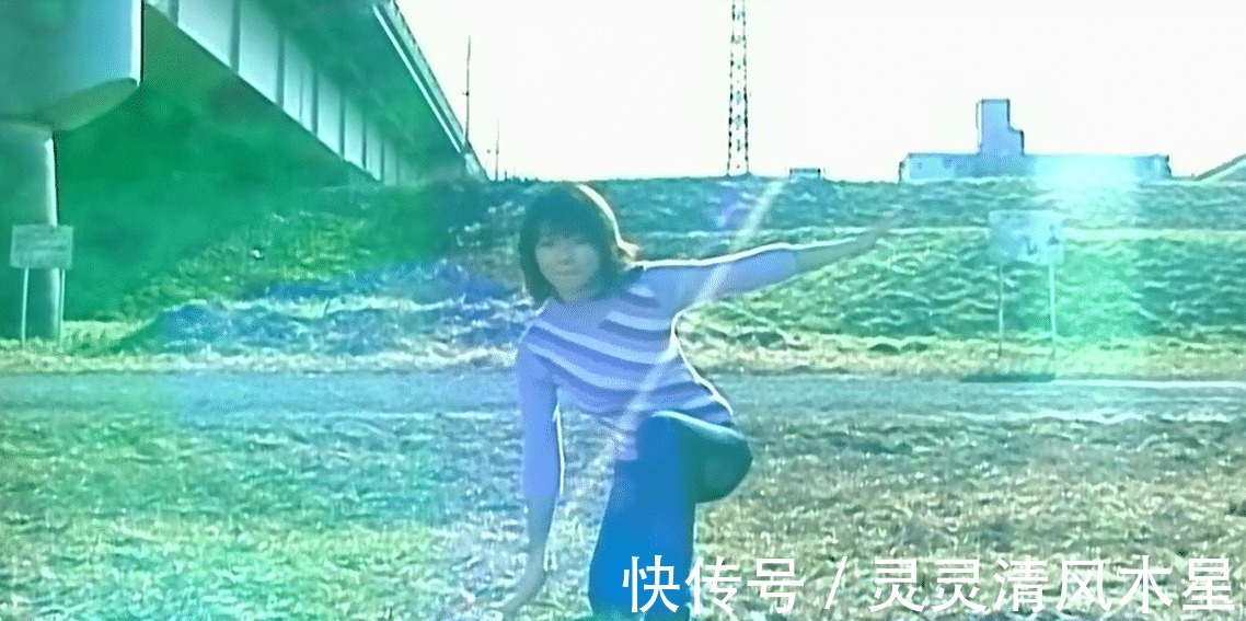 短片|《假面骑士空我》官方恶搞,女主角学会骑士踢,一脚踢爆古朗基