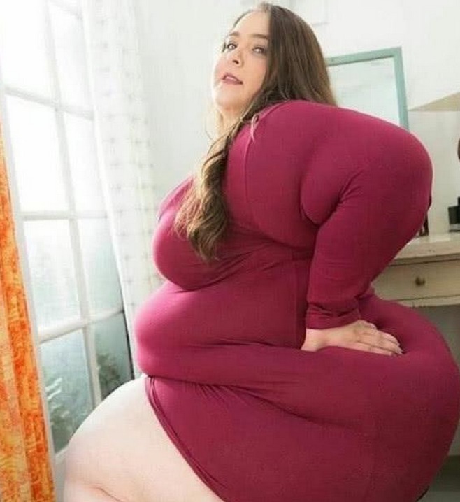 体重|世界上最胖的女模特,体重高达800斤,胖和丑真的无关!