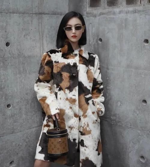 2021具有代表性的发型：一刀切气质A，撕漫发型小个子太合适！