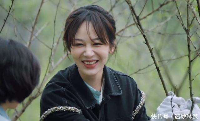 三个人 《向往5》变成了“享受生活”,三个人栽一棵树,只因为一只鸡